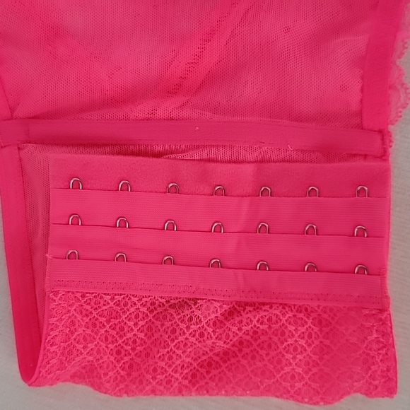 Victoria Secret Coset Top - Picture 7 of 7